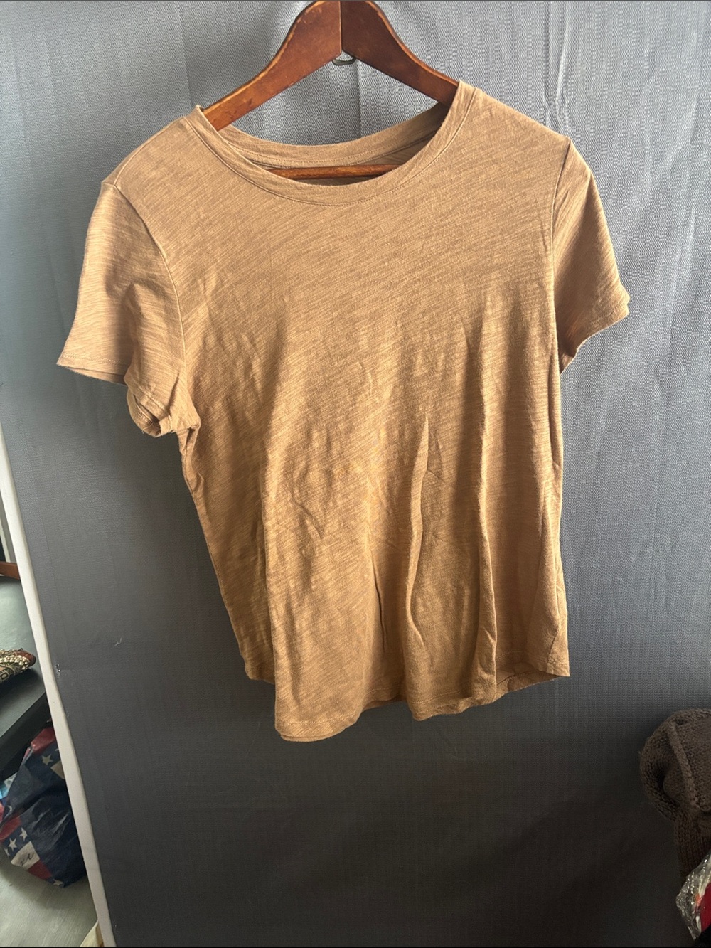 Old Navy Men’s Brown Crew Neck Tee with Light Blue Accent